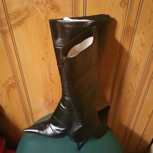 Knee High Boots Gently Used